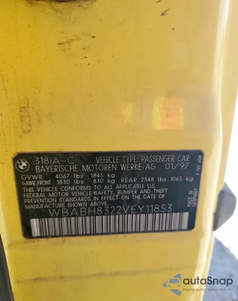 1997 BMW 318 Ic Automatic z USA, uszkodzony, nr VIN WBABH8322VEY11853